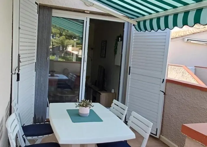 Daire Les Casellas - 4 Pers - Grande Terrasse - Parking - Proche Et Commerces